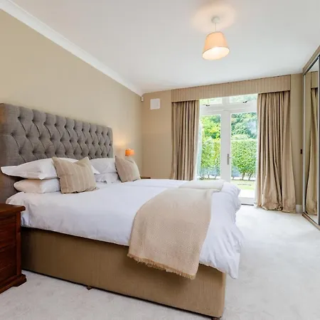 Luxury 4 Bedroom Mount Juliet Estate Thomastown Kilkenny בית נופש